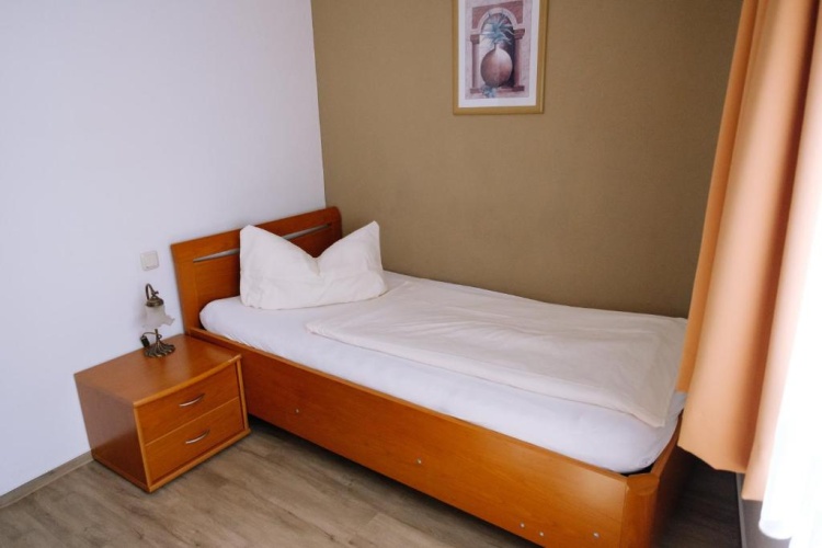Classic Single room