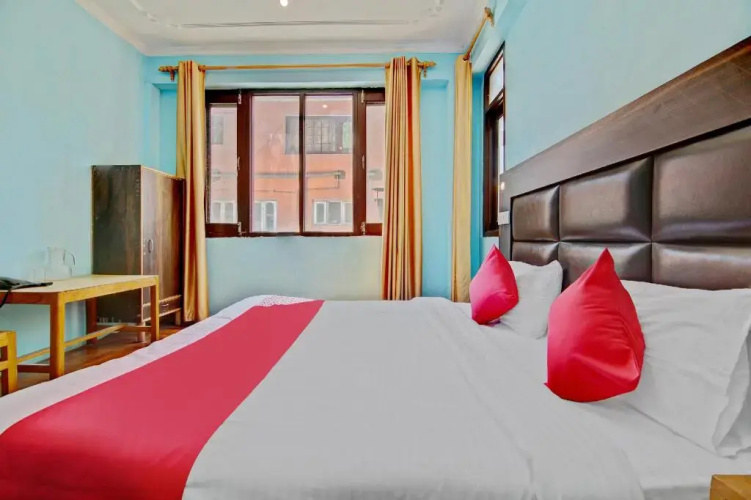 Hotel Dew by OYO Rooms