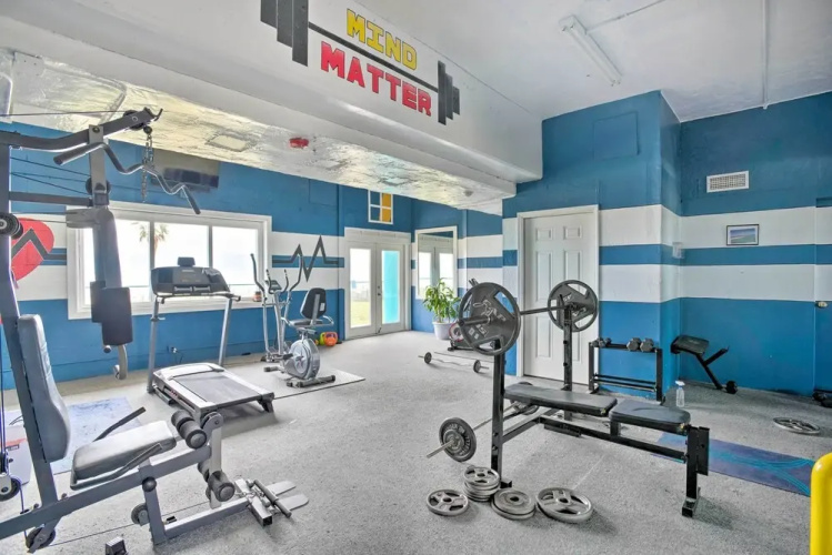 Oceanfront Corpus Christi Condo w/ Pool!