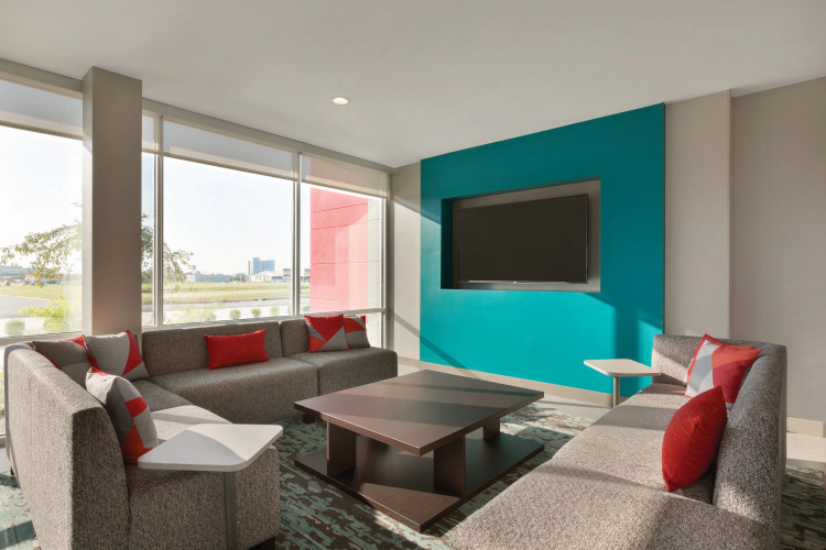 avid hotel Fort Wayne North by IHG