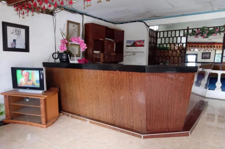 OYO 2322 Dien Karona Hotel