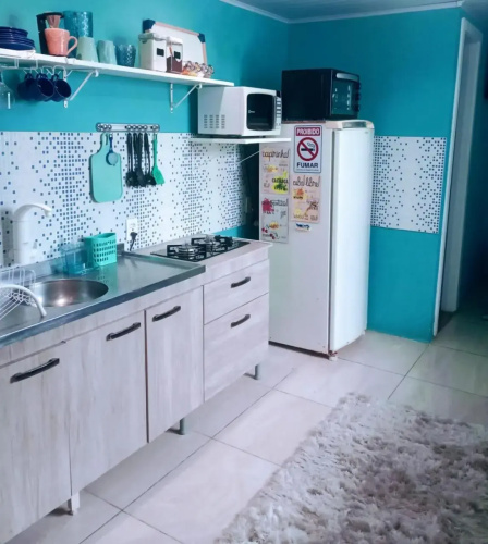Stúdio inteiro em casa familiar-ar cond próx praia
