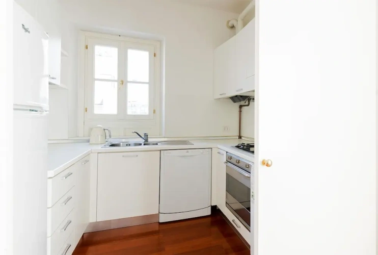 2 Bedrooms Apartment