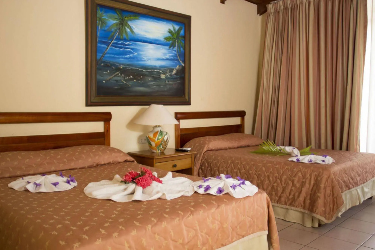 Hotel Amapola Resort
