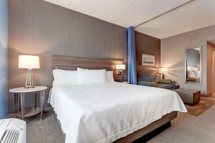 Double Suite