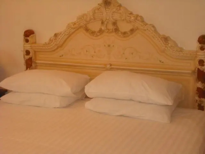 Castle Lodge B&B