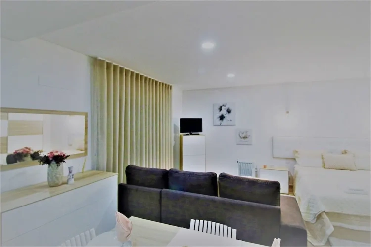 Deluxe Studio with balcony