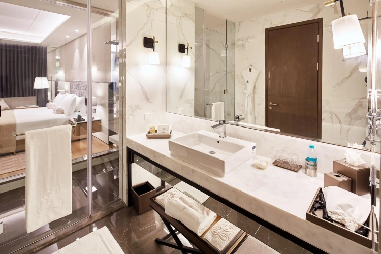 Premier room