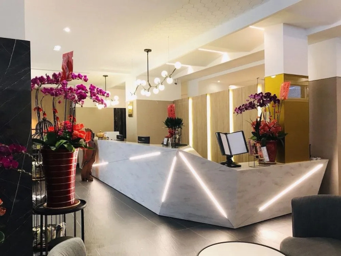 Feng Chi Inn