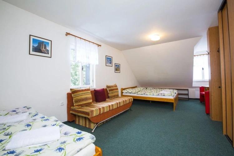 Standard Quadruple room