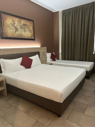 Triple room