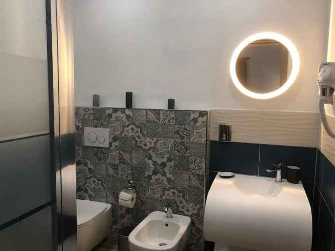Shardan Guest House