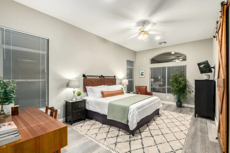 Ivanhoe Gilbert 3 Bedroom Home by RedAwning