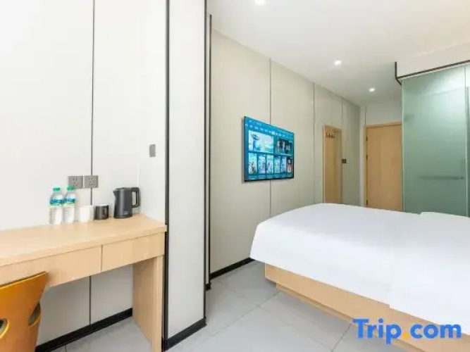 Longyi Hotel (Changbei Airport Branch)