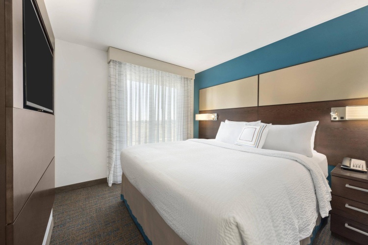 2 Bedrooms Suite