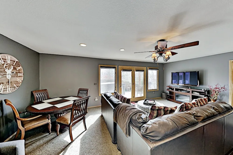 14B Larson Lane Home