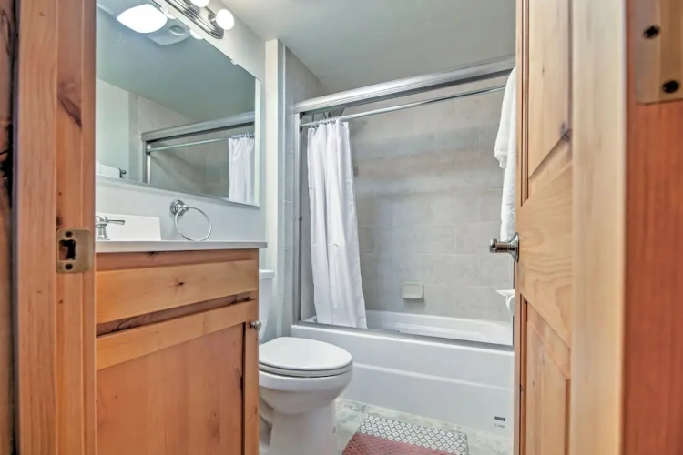 2 Bedrooms Apartment with balcony