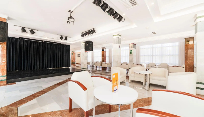 Globales Palmanova Palace - Adults Only photo 17