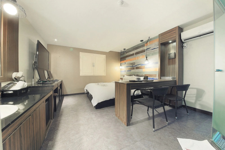 Hotel Tomgi Jamsil