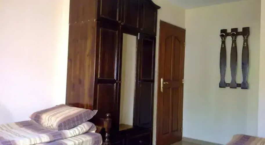 Kiti Guest House