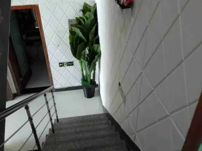 Weipai Business Hotel