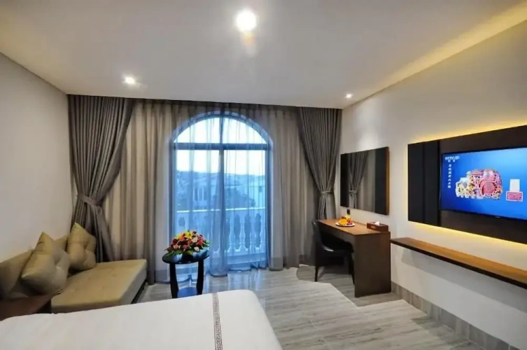 Deluxe Double room with balcony and with pool view