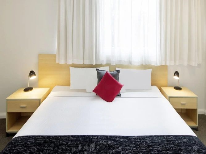 2 Bedrooms Quadruple Apartment