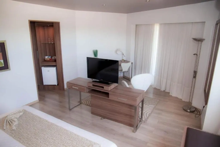 Suite with view