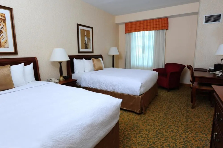 Stonewall Jackson Hotel Cc