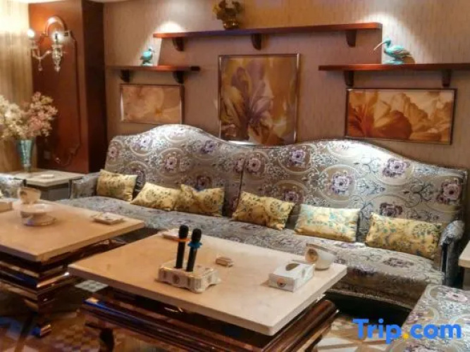 Xianyou Hotel