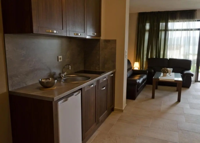 2 Bedrooms Villa with balcony