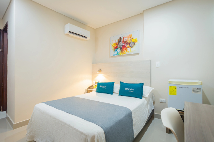 Hotel Ayenda Seven