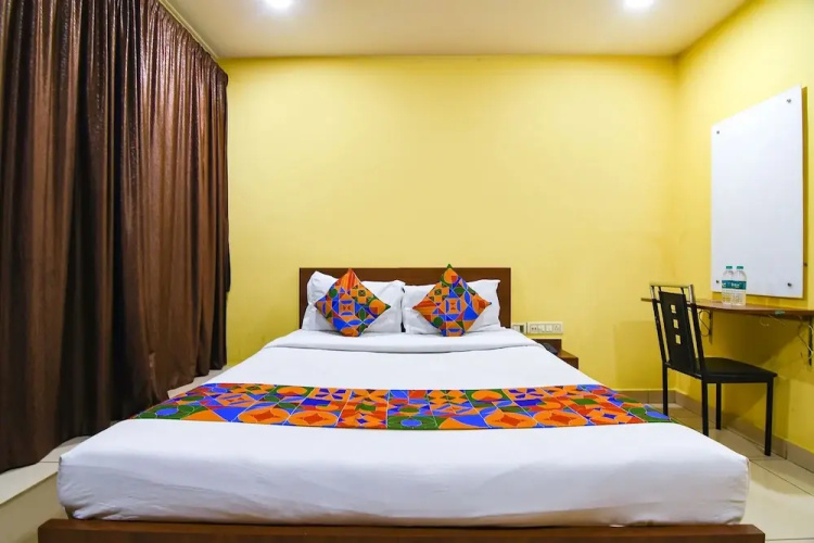 Fabhotel Gokul Residency