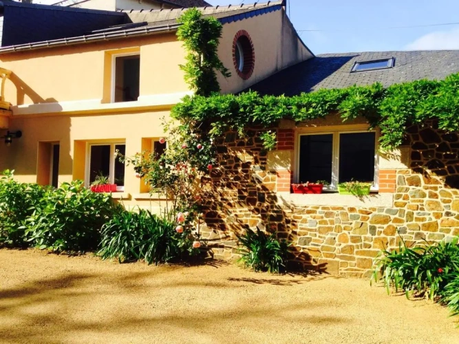 2 Bedrooms Double Cottage