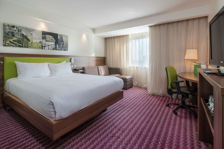Hampton by Hilton Birmingham Broad Street photo 8