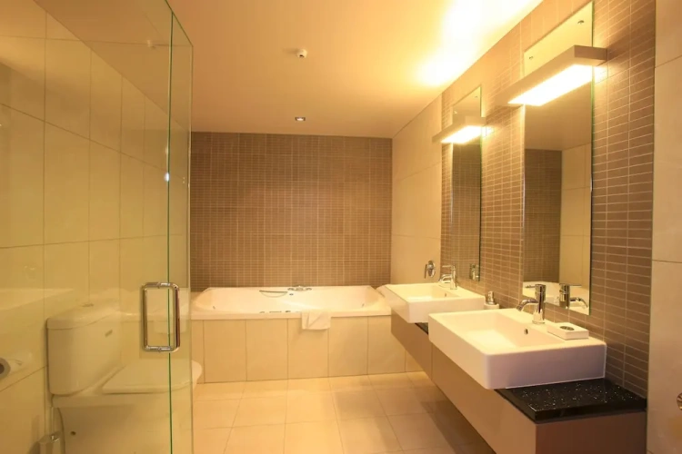 Deluxe Double Suite