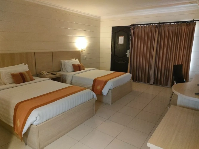 Standard Twin room