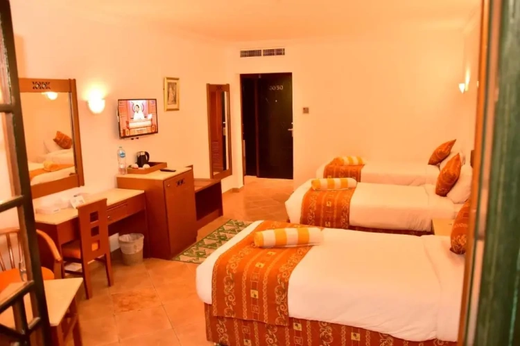 Superior Triple room