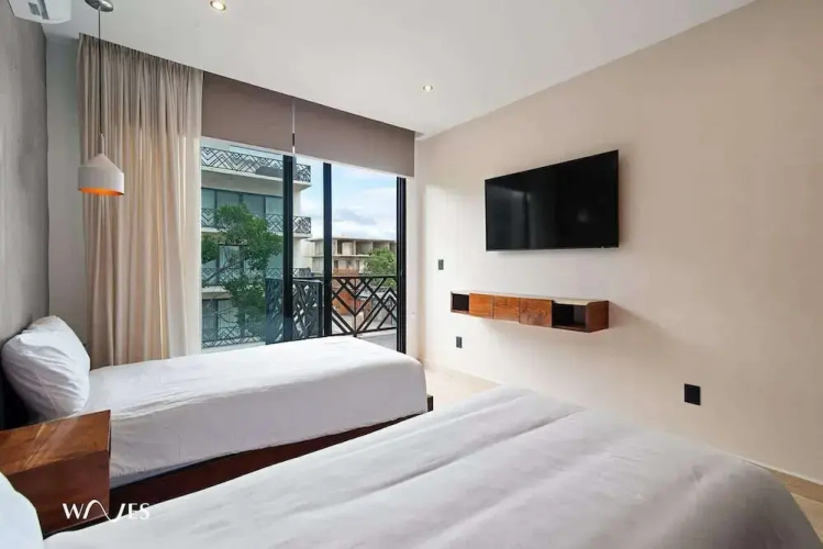 2 BR Apartment With Spacious Loft Close From Beach Zone