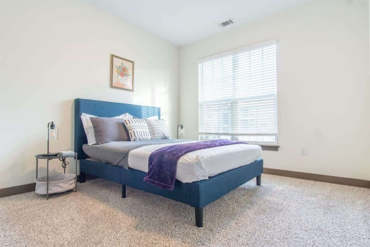 Boulevard Stays - Hurstbourne