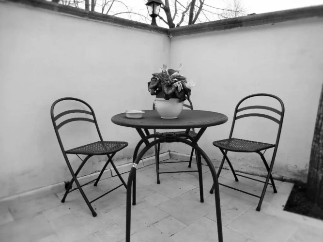 1 Bedroom Apartment with garden view