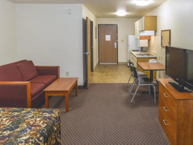 WoodSpring Suites Houston I-45 Airtex