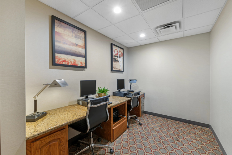 Best Western Plus Capital Inn photo 19
