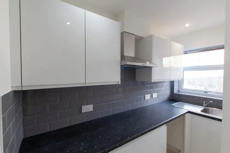 Bridge Road - Room 3a