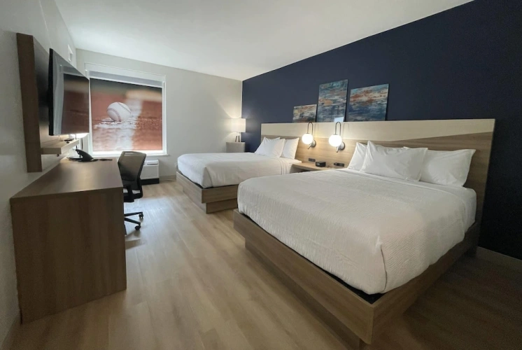 Standard Quadruple room