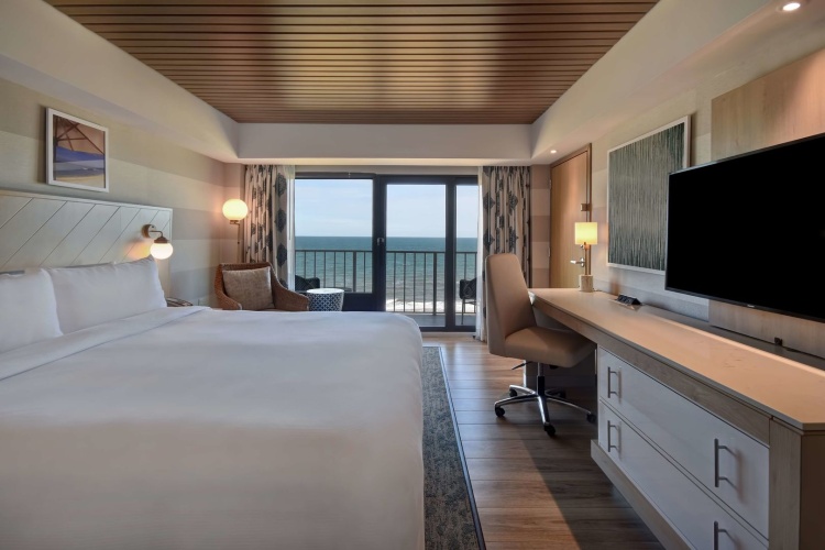 DoubleTree by Hilton Virginia Beach Oceanfront South photo 8