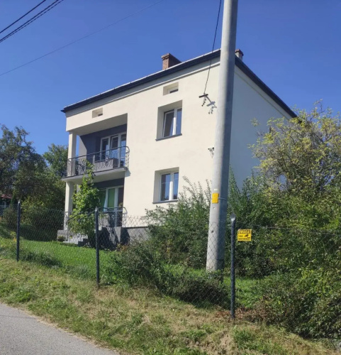 Gromadzyniówka-Pod czarnym kogutem