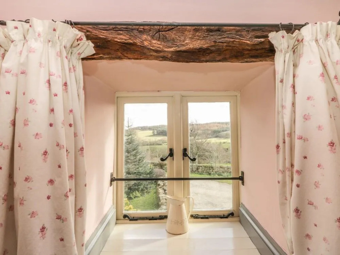 Honey Bee Cottage