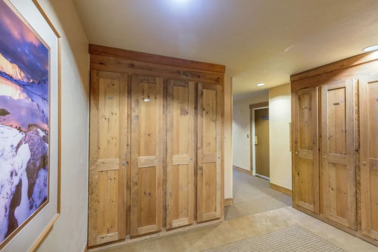 Flying Dutchman #1194 - 3 Br Condo