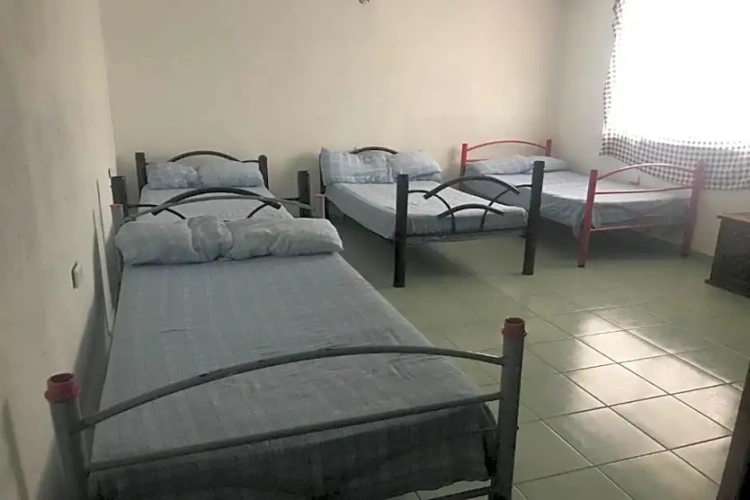 Standard Quintuple room
